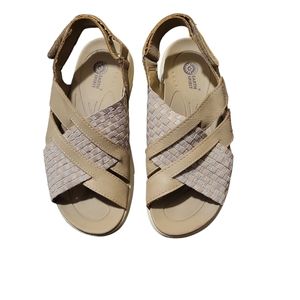 Earth Spirit Taupe Metallic Woven Slingback Sandal Women's Size 6